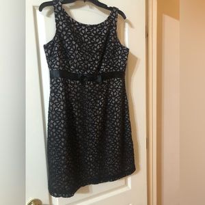 Jessica Howard lace overlay black dress petite